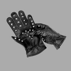 Gants BDSM en cuir avec pointes