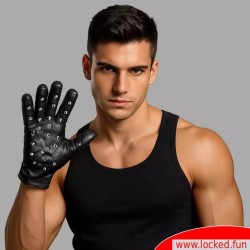 Gants BDSM en cuir avec pointes