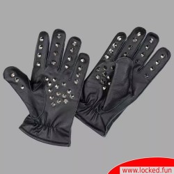 Gants BDSM en cuir avec pointes