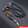 Collier en pierre de lave et pendentif Vajrayana Collier en pierre de lave et pendentif Vajrayana
