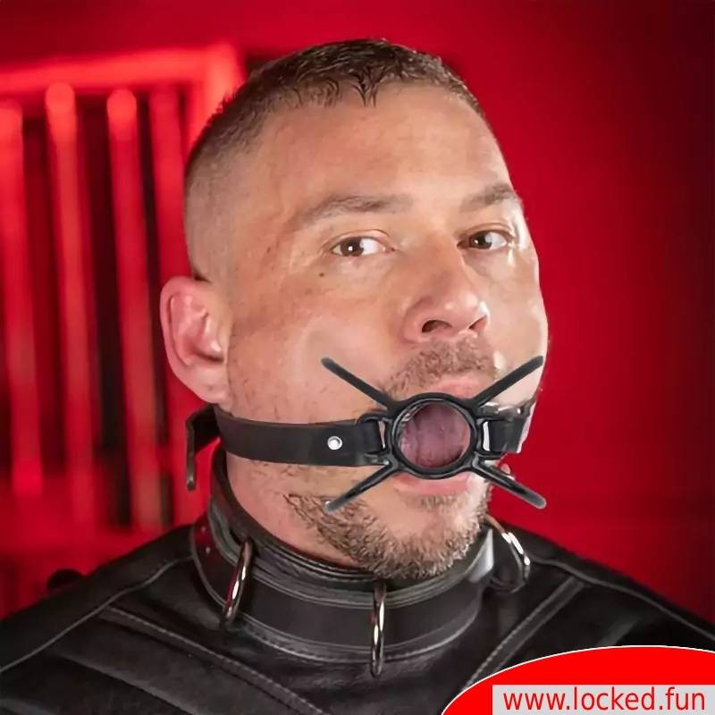 Bâillon Spider Gag avec revêtement en vinyle Bâillon Spider Gag avec revêtement en vinyle
