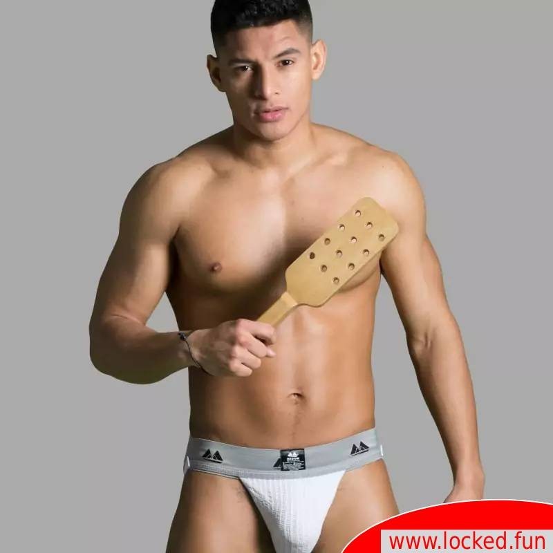 Pagaie classique en bois pour le Spanking Pagaie classique en bois pour le Spanking