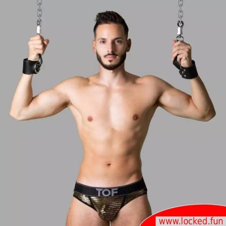 Menottes en cuir avec mousqueton