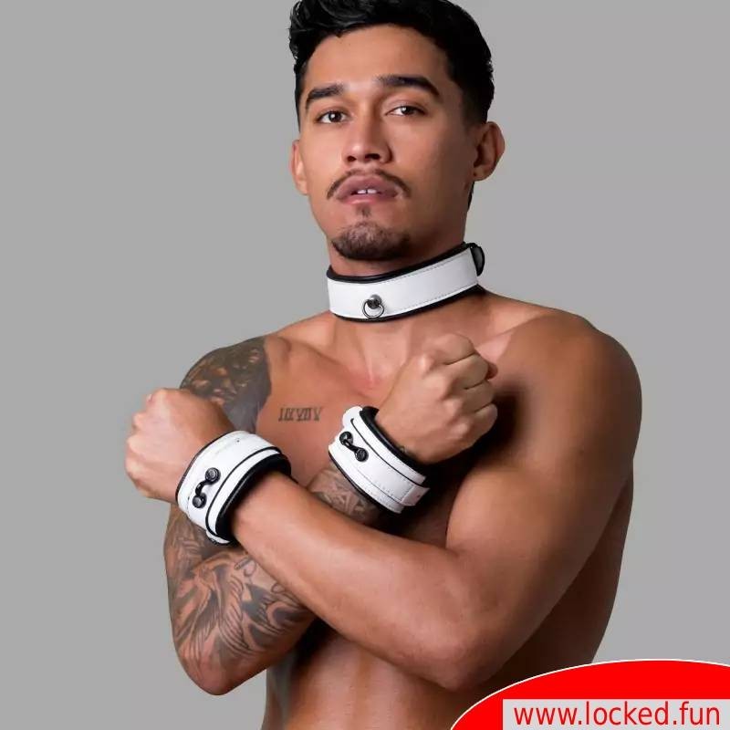 Menottes verrouillables en cuir –  Venezia