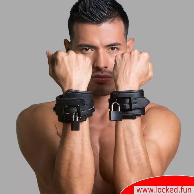 Menottes en néoprène, rembourrées - CHICAGO