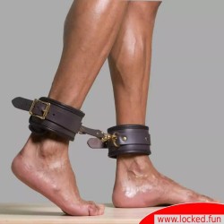 Entrave de chevilles en cuir -  De Luxe
