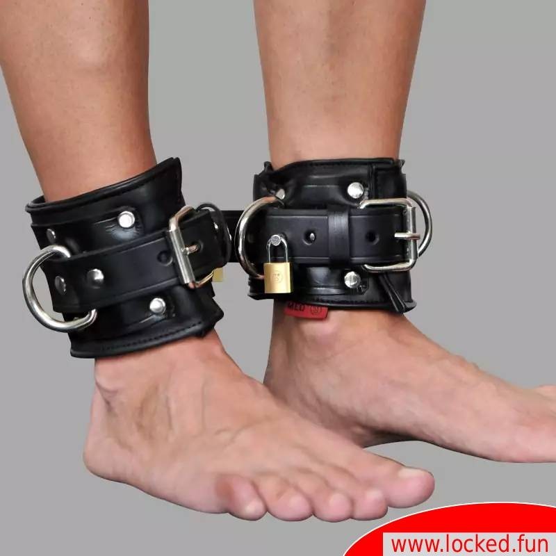 Menottes chevilles en cuir - SAN FRANCISCO