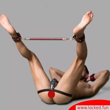 Barre d’écartèlement de bondage recouverte de cuir – collection Noblesse