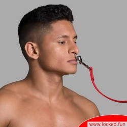 Entrave nasale BDSM