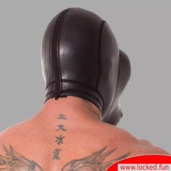 Cagoule en néoprène avec masque à gaz