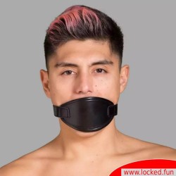 Masque buccal avec un bâillon à balle rouge
