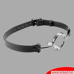 Bâillon à anneau avec appuie-langue