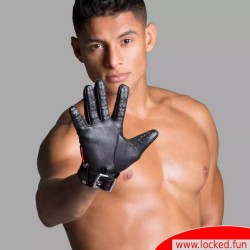 Gants BDSM verrouillables à pointes