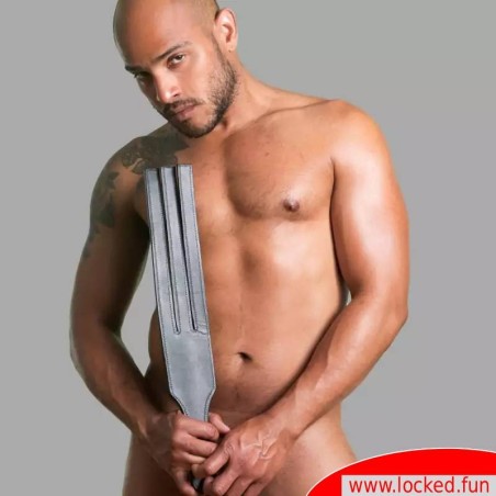 Tawse français en cuir pour le SM hard