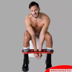 Pilori de style doggy