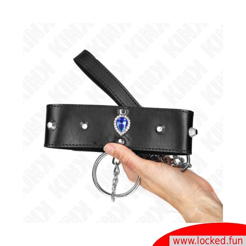 Collier avec diamant bleu et laisse