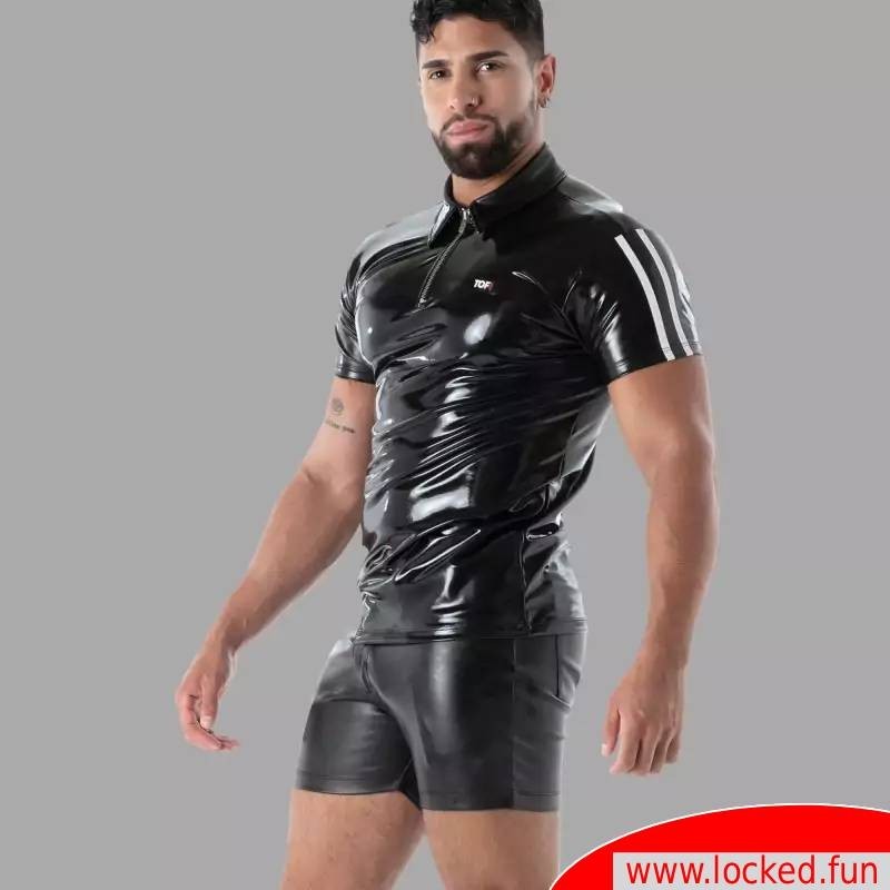 Polo en latex noir - SecondSkin™ - Vêtements en latex de Paris