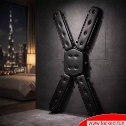 Croix BDSM pour fixation murale