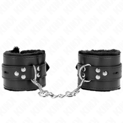 Bracelets noires doublés fourrure